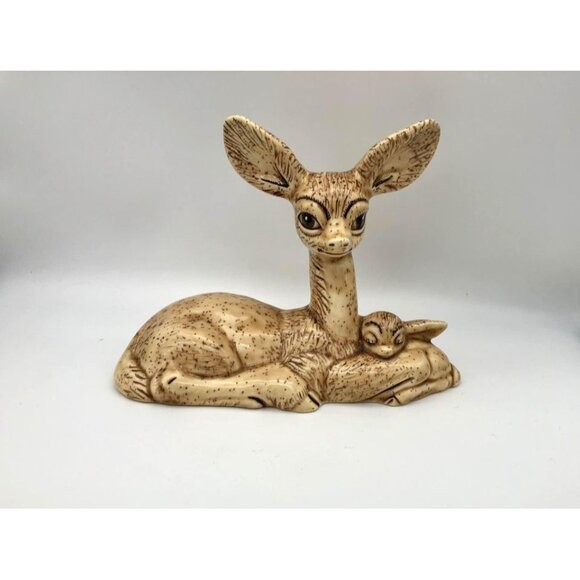 Large Deer Doe and Fawn Figurine Big Eyes Big Ears - Picture 3 of 7